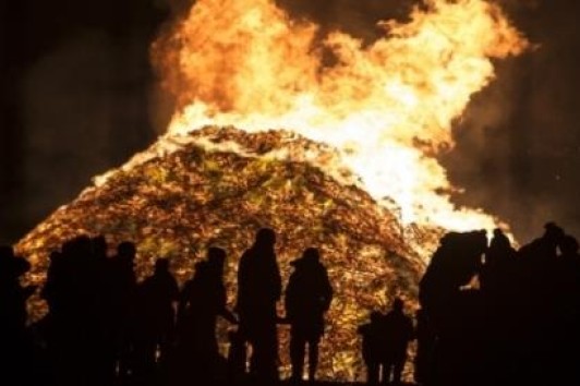 La FOC’RA di Grottaglie: un falò dal sapore antico
